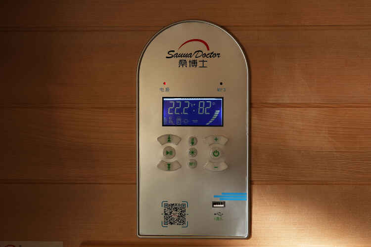 Uživatelská příručka pro hudební přehrávač v sauně (verze USB/Bluetooth)